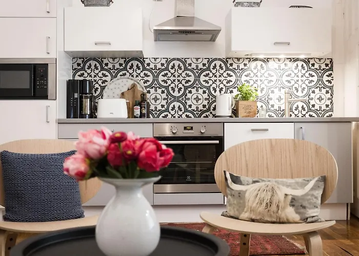 Charming And Unique With Balcony By The Great Synagogue Apartman *