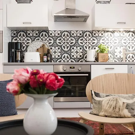 Charming And Unique With Balcony By The Great Synagogue Lejlighed *