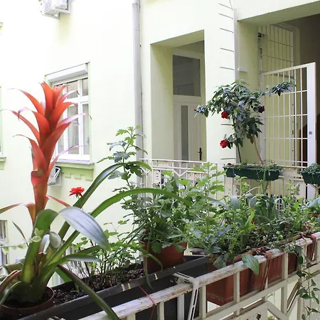 Charming And Unique With Balcony By The Great Synagogue Budapeszt