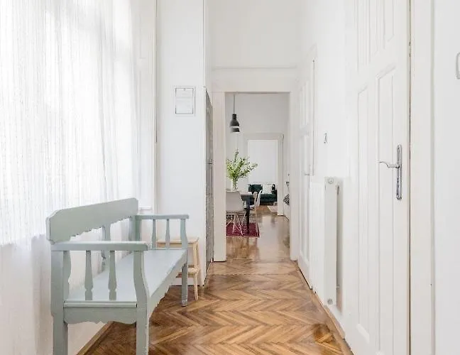 Charming And Unique With Balcony By The Great Synagogue Budapesta